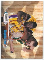 1998 Stadium Club Base Set #71 Shaquille O'Neal