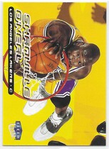 1999 Ultra Base Set #40 Shaquille O'Neal