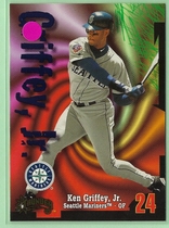 1998 Fleer Circa Thunder #100 Ken Griffey Jr.