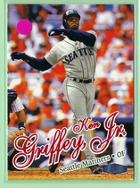 1998 Ultra Base Set #1 Ken Griffey Jr.