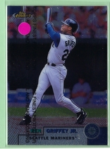 1999 Finest Base Set #200 Ken Griffey Jr.