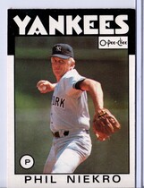 1986 O-Pee-Chee OPC Base Set #246 Phil Niekro