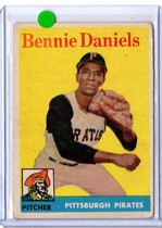 1958 Topps Base Set #392 Bennie Daniels