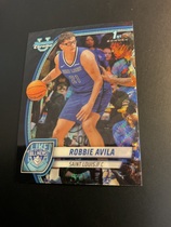 2024 Bowman Chrome University Black Wave Refractor #61 Robbie Avila