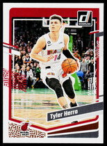 2023 Donruss Base Set #27 Tyler Herro