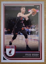 2022 Panini NBA Hoops #96 Tyler Herro