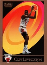 1990 SkyBox Base Set #372 Cliff Levingston