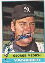 1976 O-Pee-Chee OPC Base Set #146 Doc Medich