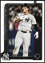 2025 Topps Base Set Series 2 #392 Alex Verdugo